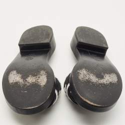 Chanel White/Black Leather and Canvas CC Logo Flat Slides Size 39