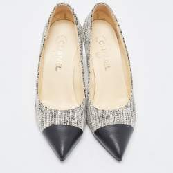 Pre Owned Chanel Black/White Tweed And Leather Cap Toe CC Pearl Heel Pumps Size 39