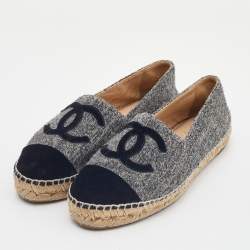 Pre Owned Chanel Grey/Black Tweed and Velvet Cap Toe CC Espadrille Flats Size 39