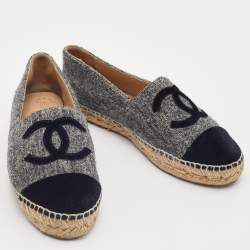 Pre Owned Chanel Grey/Black Tweed and Velvet Cap Toe CC Espadrille Flats Size 39