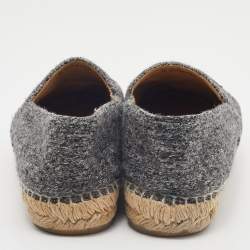 Pre Owned Chanel Grey/Black Tweed and Velvet Cap Toe CC Espadrille Flats Size 39