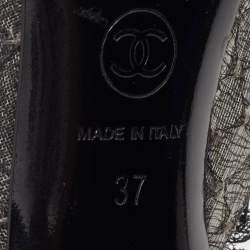 Pre Owned Chanel Black Lace and Satin CC Round Toe Pumps Size 37
