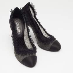 Pre Owned Chanel Black Lace and Satin CC Round Toe Pumps Size 37