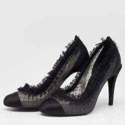 Pre Owned Chanel Black Lace and Satin CC Round Toe Pumps Size 37