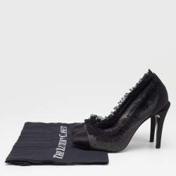 Pre Owned Chanel Black Lace and Satin CC Round Toe Pumps Size 37