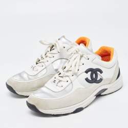 Pre Owned Chanel Grey/White Suede and Leather CC Low Top Sneakers Size 39.5