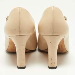 Pre Owned Chanel Beige/Black Leather and Patent CC Cap Toe Pumps Size 38