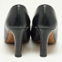 Pre Owned Chanel Black/Gold Leather and Python Embossed Cap Toe CC Camellia Pumps Size 37.5