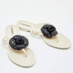 Chanel Cream/Black Jelly Camellia Thong Sandals Size 37