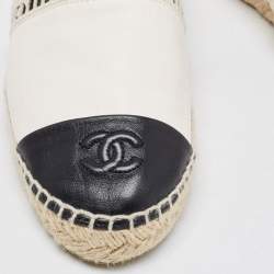Pre Owned Chanel Off White/Black Leather CC Espadrille Flats Size 39