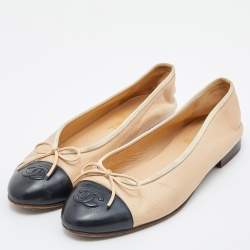 Chanel Beige/Black Leather CC Cap Toe Bow Ballet Flats Size 39