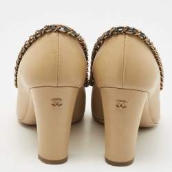 Pre Owned Chanel Beige/Black Leather and Patent Cap Toe Chain Trim CC Pumps Size 36.5