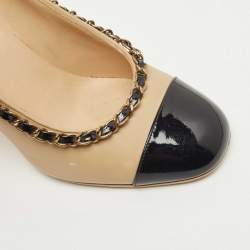 Pre Owned Chanel Beige/Black Leather and Patent Cap Toe Chain Trim CC Pumps Size 36.5
