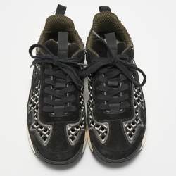 Pre Owned Chanel Black/Grey Suede and Mesh Calfskin Embroidered CC Sneakers Size 37.5