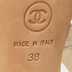 Pre Owned Chanel Tricolor Leather CC Buckle T-Bar Strappy Sandals Size 38