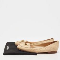 Pre Owned Chanel Beige Leather CC Logo Ballet Flats Size 36