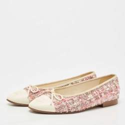 Pre Owned Chanel Pink/Off White Tweed and Leather CC Cap Toe Bow Ballet Flats Size 37