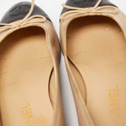 Chanel Beige/Black Leather CC Bow Cap Toe Ballet Flats Size 37