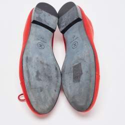 Pre Owned Chanel Red Satin CC Cap Toe Ballet Flats Size 41