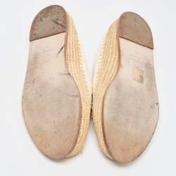 Pre Owned Chanel Cream Leather and Raffia CC Espadrille Flats Size 41