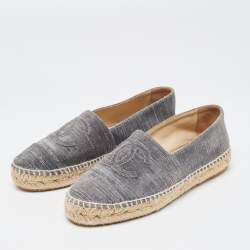 Chanel Grey Suede CC Espadrille Flats Size 37 