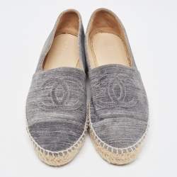 Chanel Grey Suede CC Espadrille Flats Size 37 