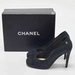Pre Owned Chanel Black Suede CC Cap Toe Pumps Size 38.5