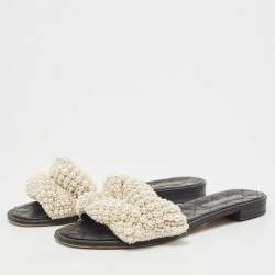 Chanel White Leather and Pearl Embellished Slides Size 40