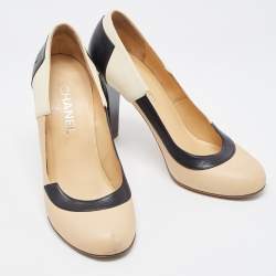 Pre Owned Chanel Tricolor Leather CC Round Toe Pumps Size 39.5
