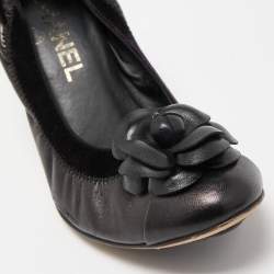 Chanel Black Leather Camelia CC Cap Toe Srunch Pumps Size 38.5