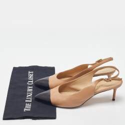 Pre Owned Chanel Beige/Black Leather CC Slingback Pumps Size 40