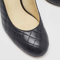 Pre Owned Chanel Black/Cream Quilted Leather CC Pumps Size 38