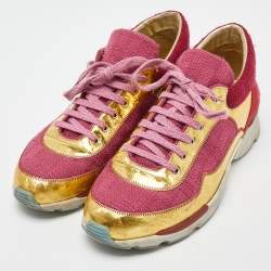 Pre Owned Chanel Pink/Gold Tweed Fabric and Leather CC Lace Up Sneakers Size 41