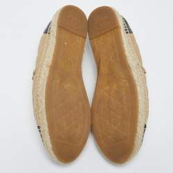 Chanel Beige/Black Quilted Leather Chain-Link CC Espadrille Size 42