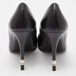 Pre Owned Chanel Black Leather Pearl Heel CC Cap Round Toe Pumps Size 38.5