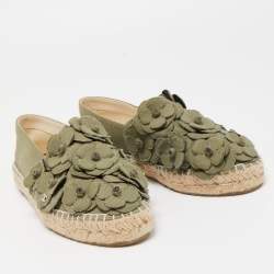 Chanel Olive Green Canvas CC Camelia Espadrille Flats Size 36