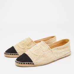 Chanel Beige/Black Canvas Interlocking CC Espradrille Flats Size 42