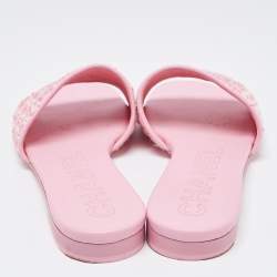 مملوكة مسبقًا Chanel Pink Tweed and Leather CC Slides Size 38.5