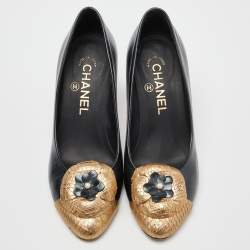 Pre Owned Chanel Black/Gold Leather and Python Embossed Cap Toe CC Camellia Pumps Size 36