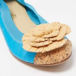 Pre Owned Chanel Blue/Beige Leather and Cork Cap Toe Camellia CC Ballet Flats Size 41