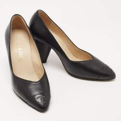 Pre Owned Chanel Black Leather CC Cap Toe Pumps Size 36