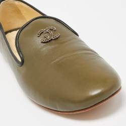 Chanel Green Leather CC Smoking Slippers Size 40