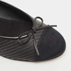 Pre Owned Chanel Black Woven Raffia and Canvas CC Cap Toe Ballet Flats Size 39.5