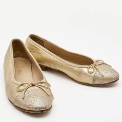 Pre Owned Chanel Gold Leather and Textured CC Cap Toe Bow Ballet Flats Size 37.5