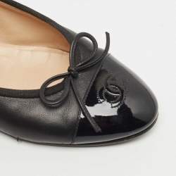 Chanel Black Patent and Leather CC Cap Toe Ballet Flats Size 39.5   