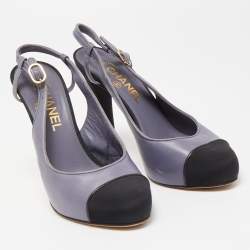 Pre Owned Chanel Two Tone Leather and Fabric CC Slingback Pumps Size 39