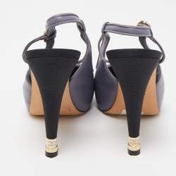 Pre Owned Chanel Two Tone Leather and Fabric CC Slingback Pumps Size 39