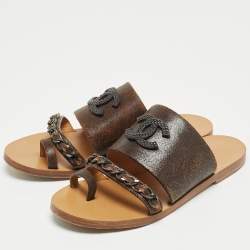 Chanel Brown Textured Leather Chain Link CC Toe Ring Slides Size 36