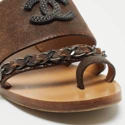 Chanel Brown Textured Leather Chain Link CC Toe Ring Slides Size 36