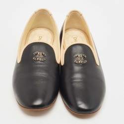 Pre Owned Chanel Black/Cream Leather CC Smoking Slippers Size 40